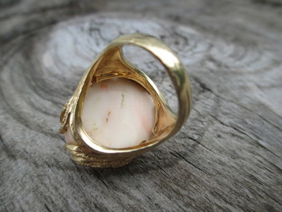 Solid 14K Yellow Gold Pink Coral Cocktail Ring St… - image 2