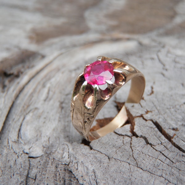 Solid 14K Yellow Gold Red Spinel Gemstone Antique Victorian Ring Solitaire Claw Buttercup Pink July Birthstone Unisex Unique Love Sweetheart