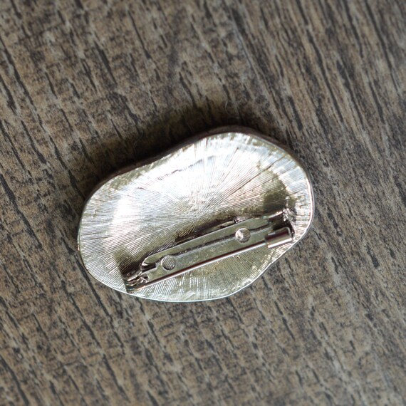 Grey Leather Brooch Set Circa 1980/'s Vintage Post Earrings Silver Tone