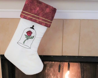 Personalizowana, inspirowana Disneyem Piękna i Bestia Zaczarowana świąteczna haftowana skarpeta świąteczna