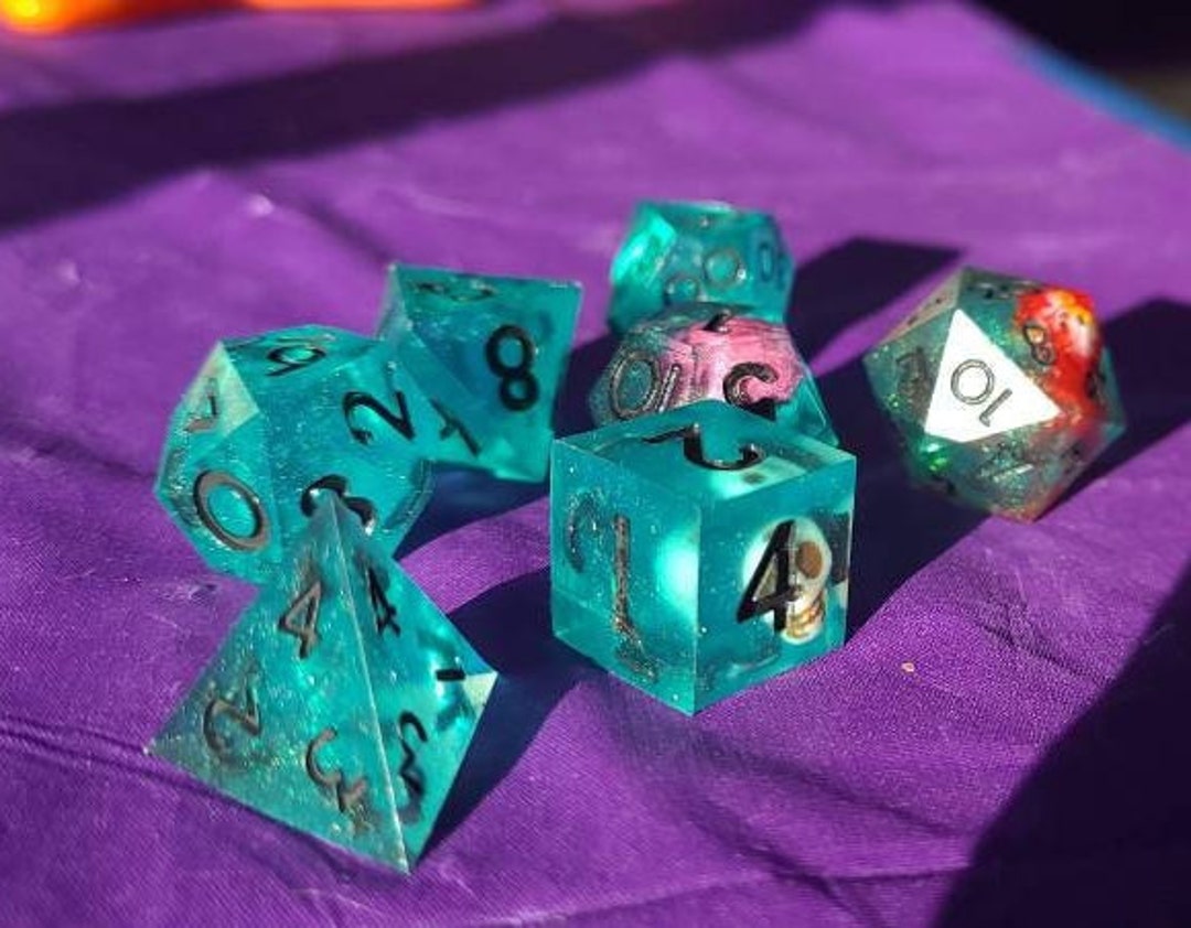 Gelatinous Cube Dice Set Dnd Ttrpg Etsy