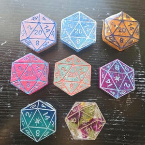 D20  phone grips Dnd Ttrpg