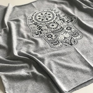 Hamsa Crop Top Yoga Top Hand of Fatima Grey Cut Out Graphic Tee Gift For Her Fitness Clothes Zen T-Shirts Men Loose Fit Graphic Top image 8