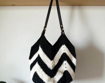 Crochet Tulip Tote Bag: Colorful Boho Beach BagGift