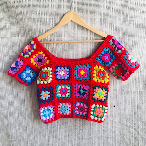 Granny Square Top, Crochet Top, Granny Square Pattern Top, Boho Granny Square Sweater, Trendy Crochet Outfit, Festival Top, Handmade Gift