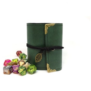 Custom Green Wrap Spell Book- 24 Card- Dungeons and Dragons