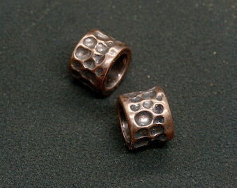 アンティーク銅ハンマーテクスチャバレルビーズ、合金スペーサービーズ、ビッグホールチャームビーズ 10 mm x 8 mm
