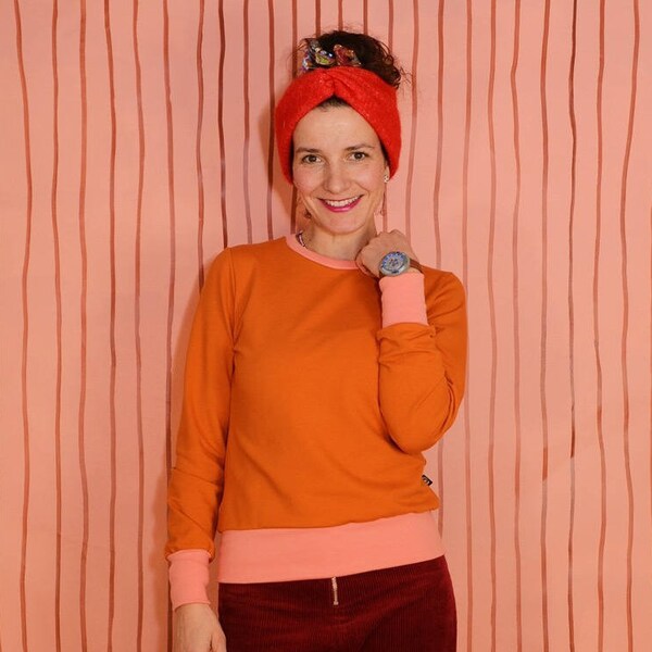 Sweater uni Love rust orange pink sweater wood