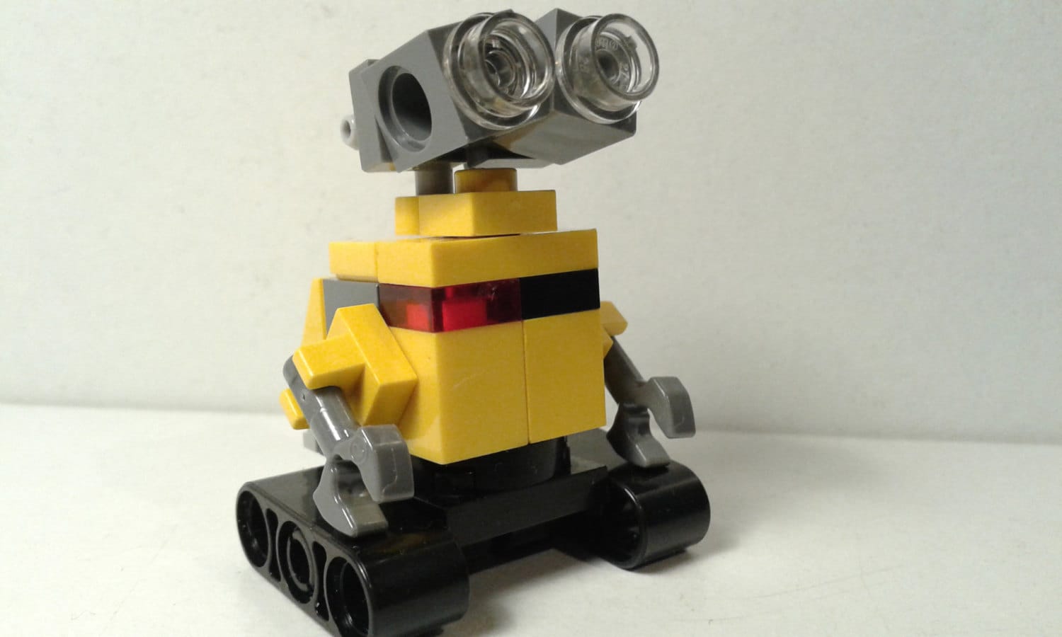 Lego Wall e