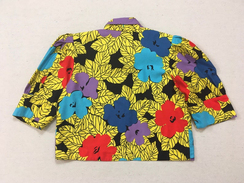 1990's, puffy shoulder, cropped jacket and dropped yoke, mini-skirt set, in colorful, African, floral print image 6