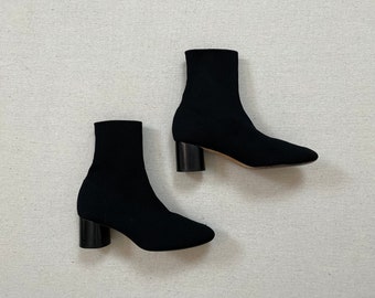 2000's, stretch nylon, stacked cylindrical heel, ankle boots in black by Vince, Women's size 8