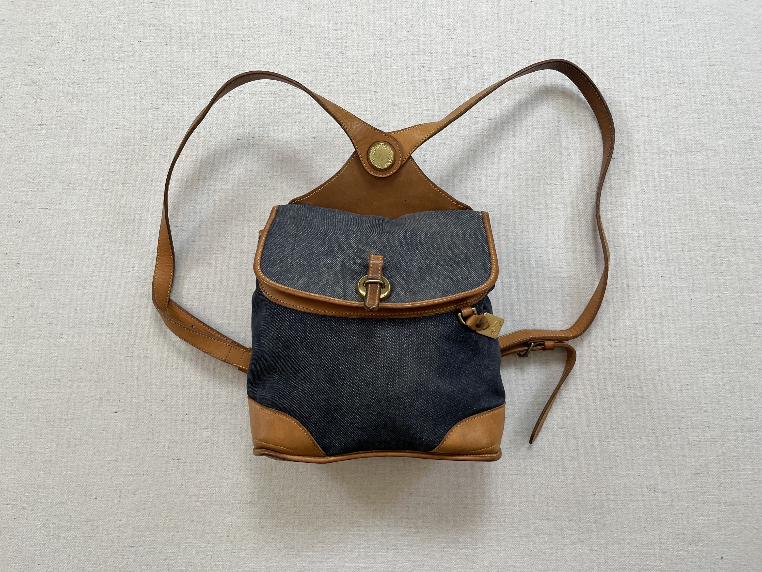 Dooney & Bourke blue denim shoulder bag – My Girlfriend's Wardrobe LLC