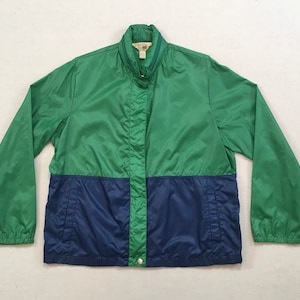 1980&#39;s, nylon, windbreaker, in navy and green