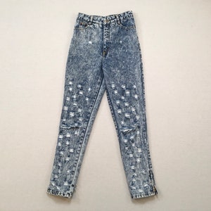 1980&#39;s, high waist, zip cuff, jeans, with holes, in acid wash, by Unionbay