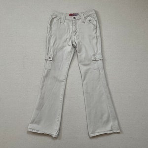 2000&#39;s, low rise, flare leg, stretch, cargo jeans in pale beige
