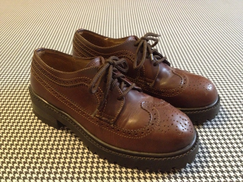 leather Women/'s size 8.5 in dark brown lug sole wingtip spectator oxfords 1990/'s heavy