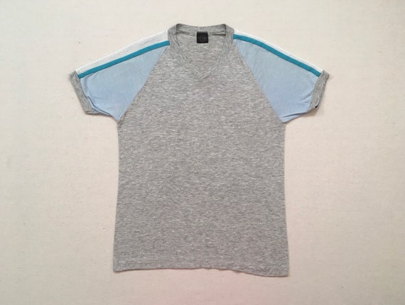 1980's, V-neck, mesh trim tee in heather gray wit… - image 1
