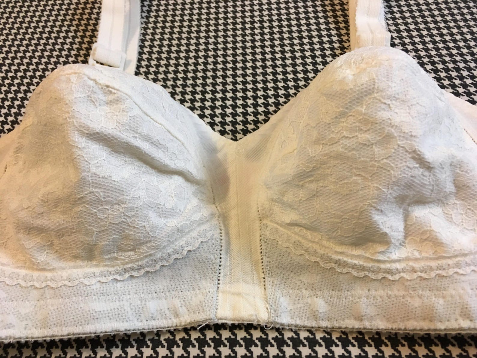 1960's white lace bra by Sears Women's size 36C | Etsy