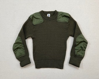 1980's, wool, army sweater in army green