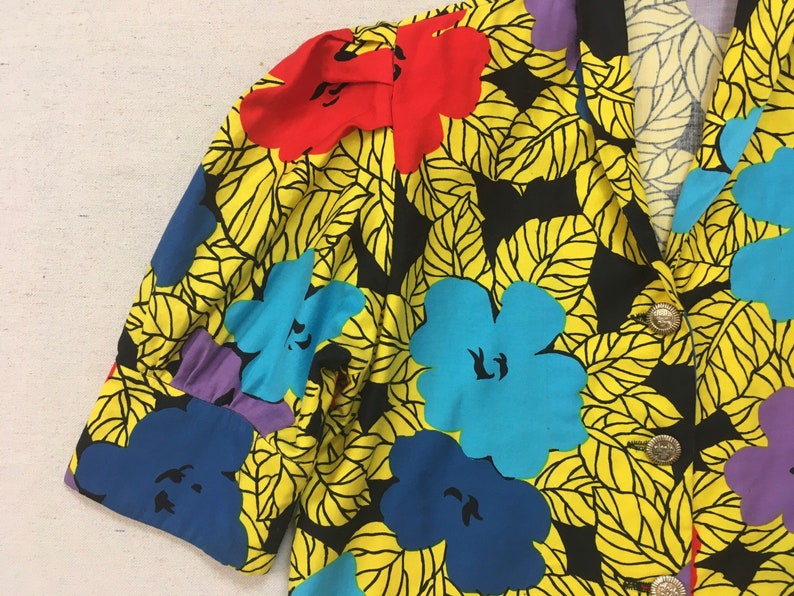 1990's, puffy shoulder, cropped jacket and dropped yoke, mini-skirt set, in colorful, African, floral print image 3