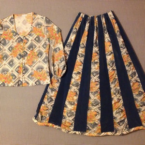 1960&#39;s, A-line, maxi-skirt, and blouse, set, in blue velvet, and geometric design, and floral print, Women&#39;s size 8
