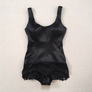 1950&#39;s, stiff cup, low cut, flapper fringe, swimsuit, in black, by Sea Stars