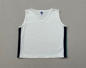 2000's, coton, court, sans manches, t-shirt à col en V en blanc avec bleu marine et bleu antique, bordure latérale