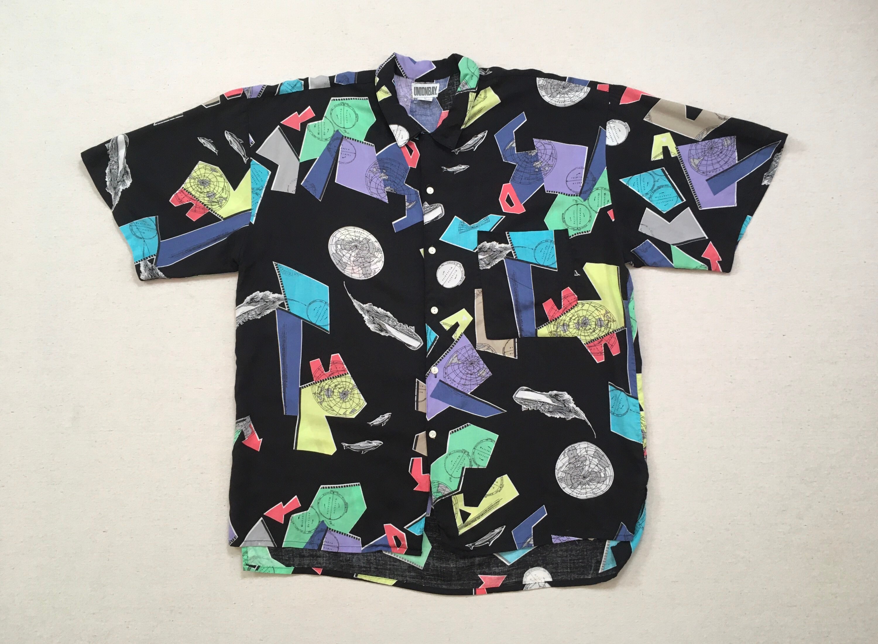 1980's Rayon Short Sleeve Button up Shirt in Black With - Etsy