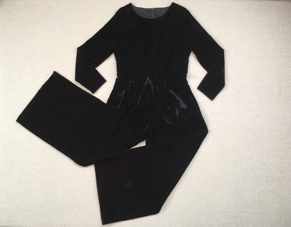 1980's, long sleeve, wide leg, velvet romper, in b