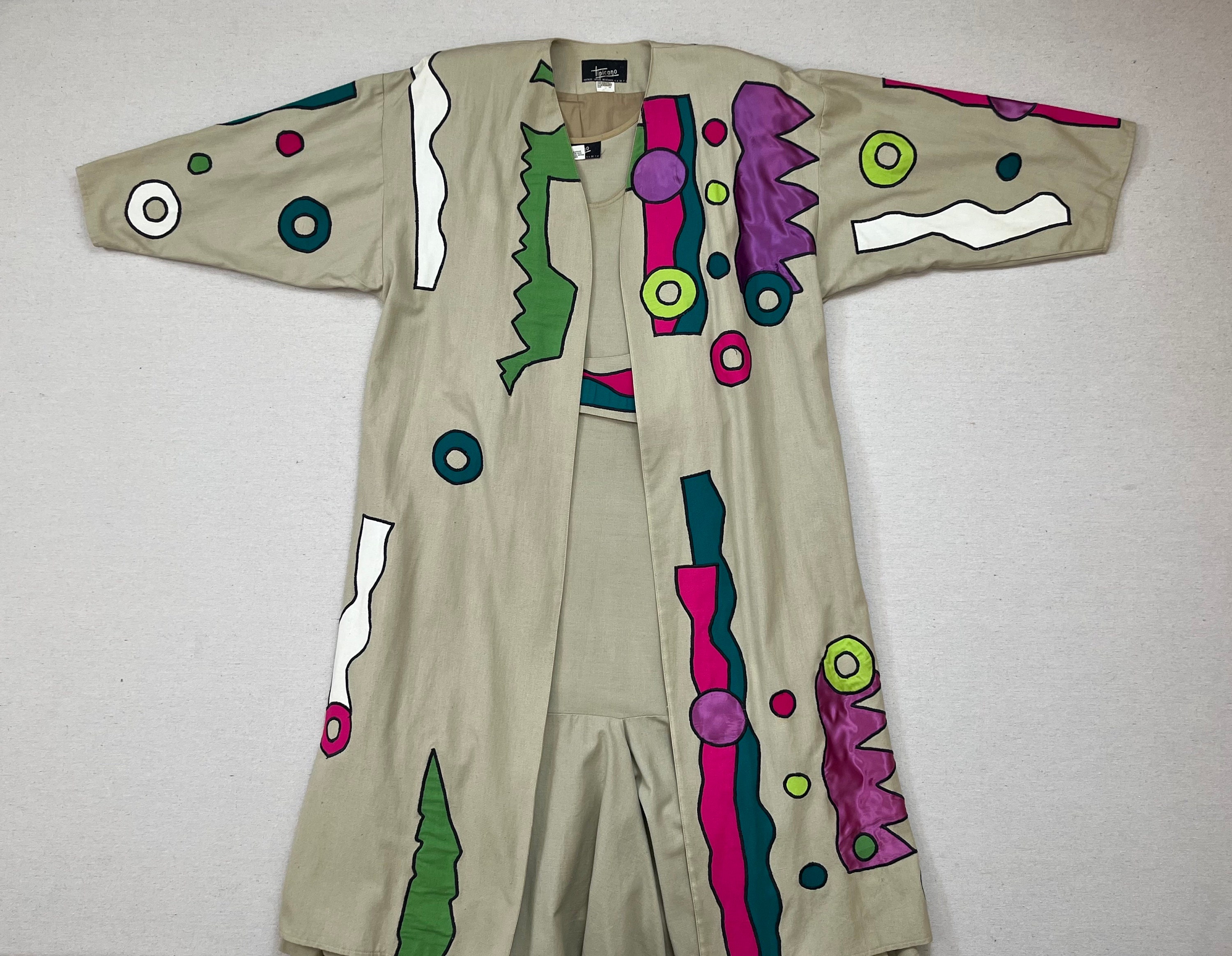 1980er Jahre, Baumwolle, langes Segeltuch, Jacke mit abstrakten Formen und passendes Tankkleid mit Gürtel mit abstrakter Form