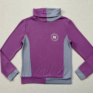 1980&#39;s, jersey knit, &quot;Preestyle Mirthbird&quot; turtleneck in lavender and gray