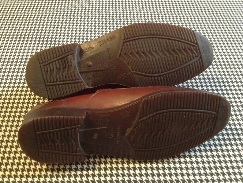 jelly oxfords in earthy mauve Women/'s size 8 rubber 1970/'s