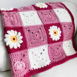 PDF PATTERN Make this pretty Gingham & Daisies crochet granny squares baby blanket Flower motifs Instant digital download... image 7