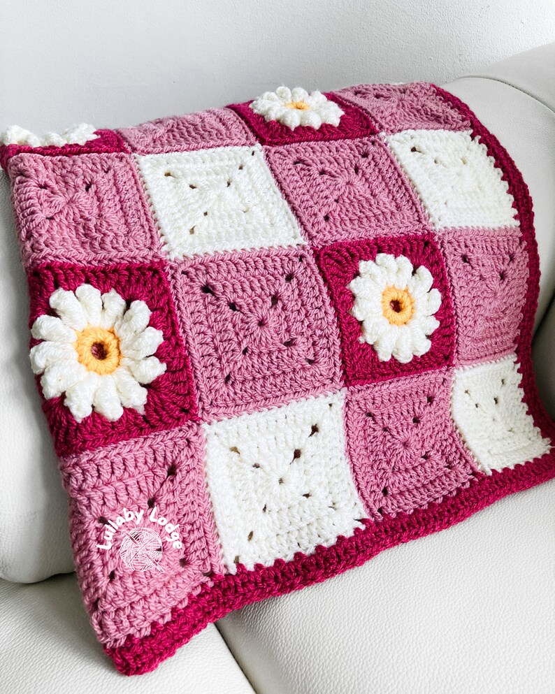 PDF PATTERN Make this pretty Gingham & Daisies crochet granny squares baby blanket Flower motifs Instant digital download... image 7