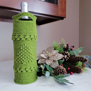 Crochet Wine Cozy Pattern, O&#39; Christmas Tree Crochet Wine Cozy Pattern, Crochet Wine Tote Pattern, Christmas Wine Cozy, INSTANT DOWNLOAD PDF