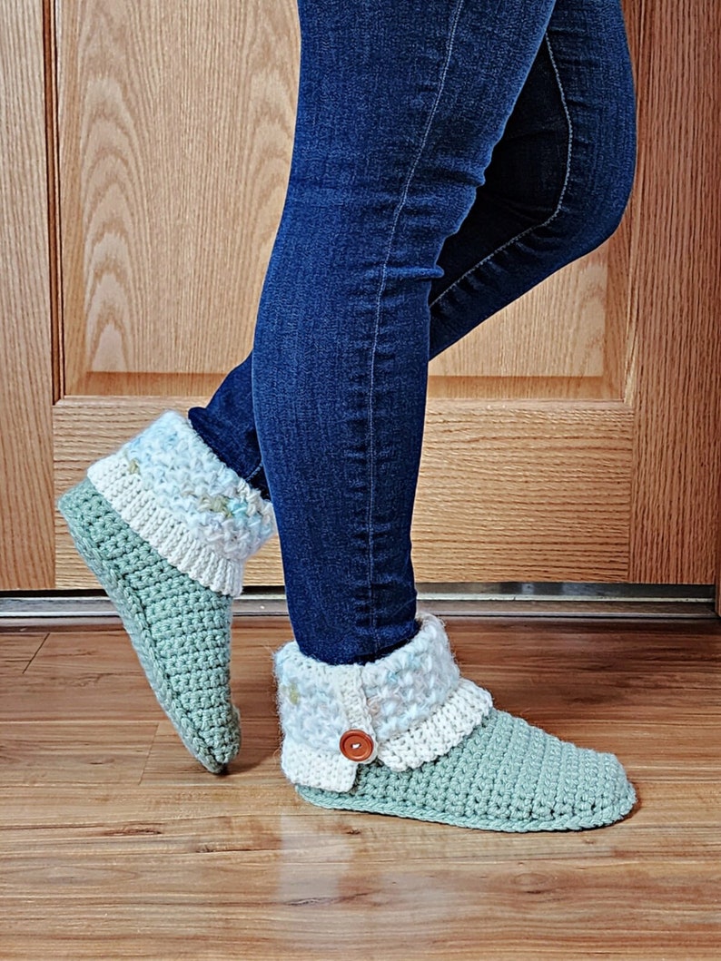 CROCHET SLIPPERS PATTERN Hibernation Crochet Slipper Boots Women's Crochet Slippers Adult Slippers Instant Download