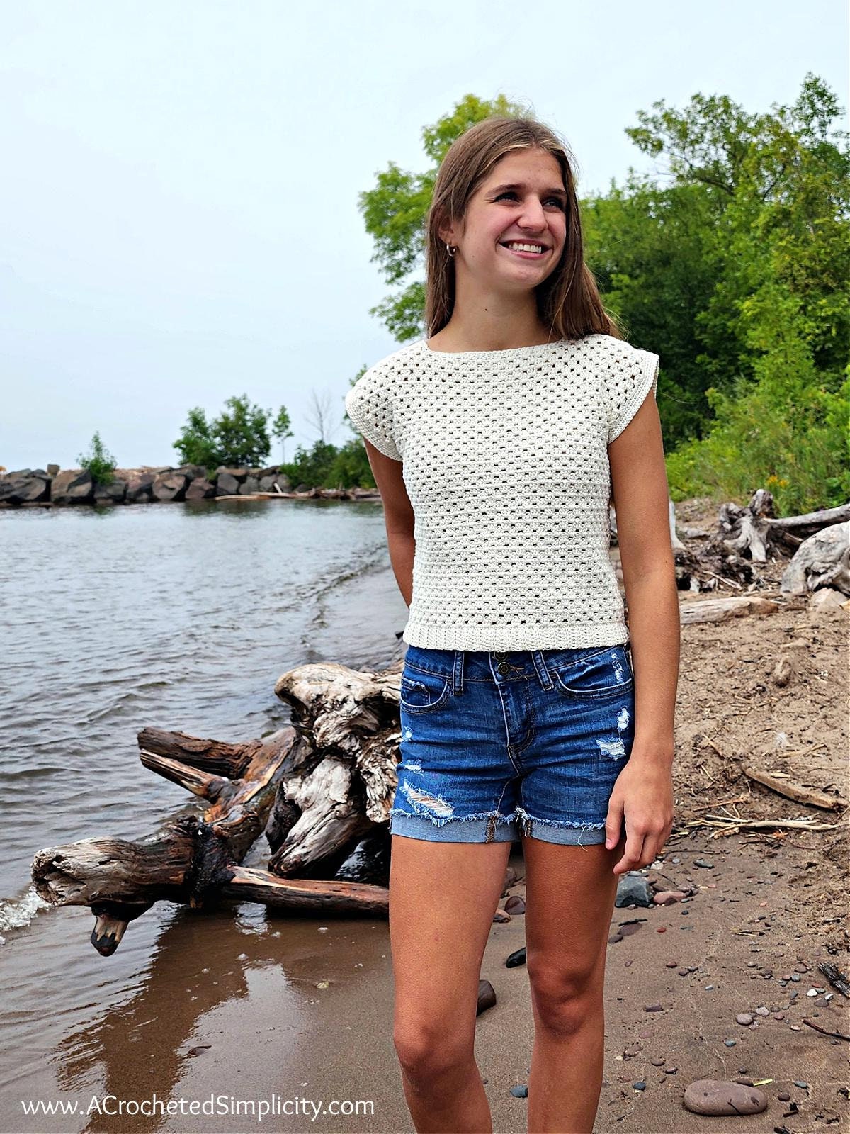 GIRLS CROCHET TOP Pattern, Granny Stitch Crochet Top, Crochet Tee, Crochet Summer Top, Easy Crochet Top Pdf Crochet Pattern