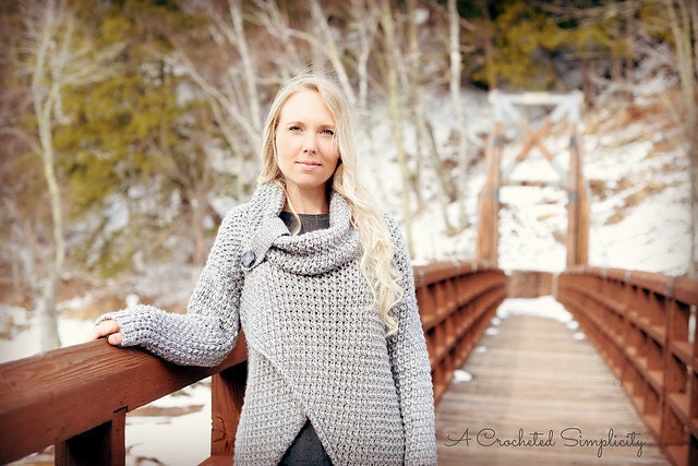 Urban crossover pullover crochet pattern hotsell