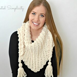 Crochet Pattern: Abella Triangular Scarf **Permission to Sell Finished Items INSTANT DOWNLOAD