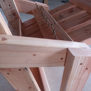 Plany krzeseł Adirondack 2x4 w rozmiarze dziecięcym — idealny rozmiar dla dzieci! zdjęcie 5