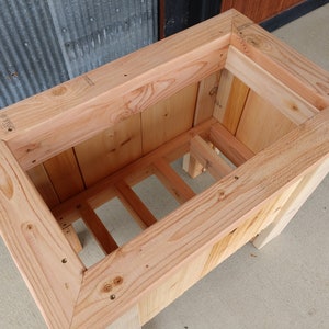 2 x 4 DIY 5-Gallon Bucket Planter Box Plans An Incredible image 7