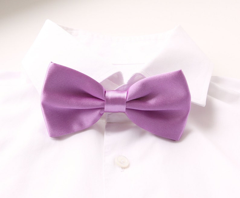 Groom's Bowtie, Light Purple Bowtie For The Groom, Men's Gift, Groom's Tie, Groom's Gift, Light Orchid Wedding Bowtie, Satin Bowtie image 3