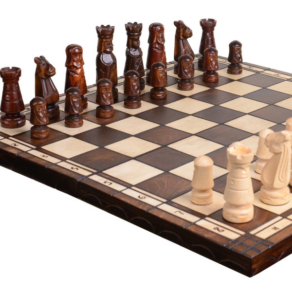 Boyfriend gift, Wood chess set, Mens gift, Husband gift, Wooden chess board, Chess set wood, Wooden chess set