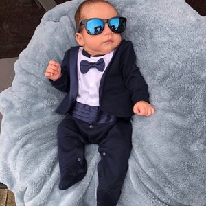 Little boy outfits for weddings hot sale