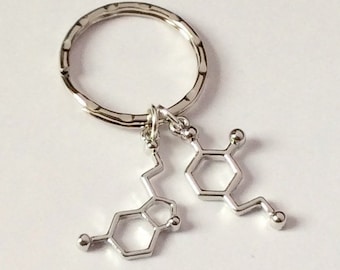 Sleutelhanger serotonine en dopamine, scheikundecadeau, cadeau leraar natuurkunde, sleutelhanger moleculen, cadeau geestelijke gezondheid, cadeau voor nerd, nerdy accessoire
