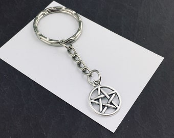 Pentacle Keychain, pentagram keyring, Wicca gift for her him unisex witch Wiccan protection charm witchcraft accessory coven sister birthday