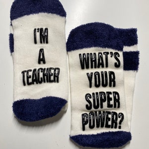 Ik ben een leraar wat is je superkracht sokken antislip sokken grappige sokken moeder leven vader leven witte en blauwe sokken enkel paar sokken