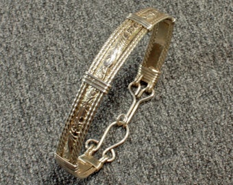 Narrow Silver Bangle Bracelet, Wire Wrap Bracelet, Sterling Silver Bracelet Women, Handmade 925 Sterling Bangle