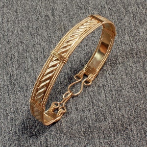 Rope Pattern 14k Gold Bracelet Women, Handmade Gold Bangle Bracelet, 14k Gold Fill Bangle, Wire Wrap Bracelet