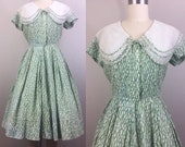 Vintage 50s Green White Novelty Print Sheer Collar Cotton Full Skirt S